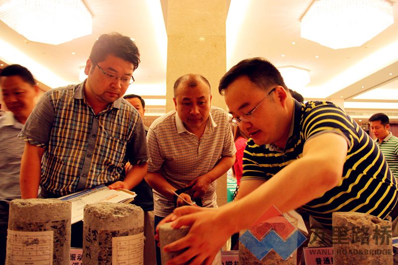 萬里路橋赴南昌參加“江西省公路交通科技創(chuàng)新發(fā)展報告暨科技成果推介會”