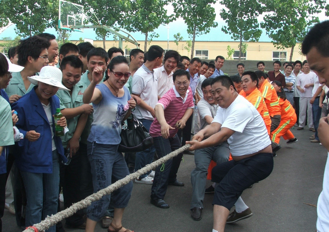 萬里路橋黨委舉辦迎七一系列黨建活動(dòng)