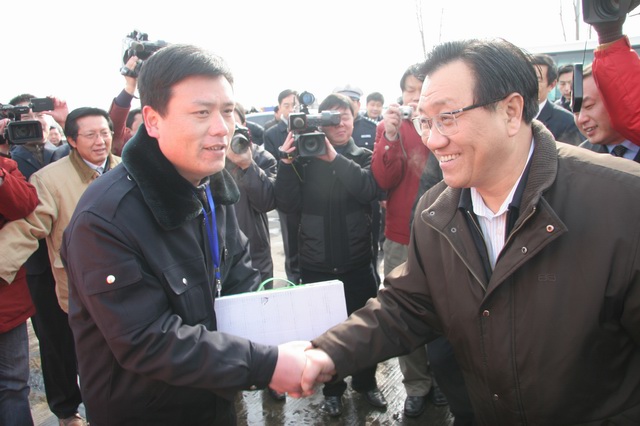 交通部李盛霖部長(zhǎng)視察公司高速公路養(yǎng)護(hù)工作