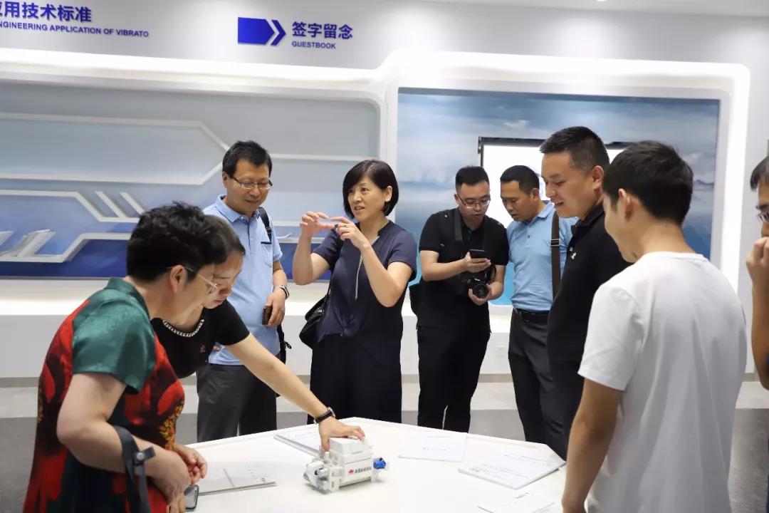 萬里交科與長(zhǎng)安大學(xué)積極探索校企人才定向培育新模式
