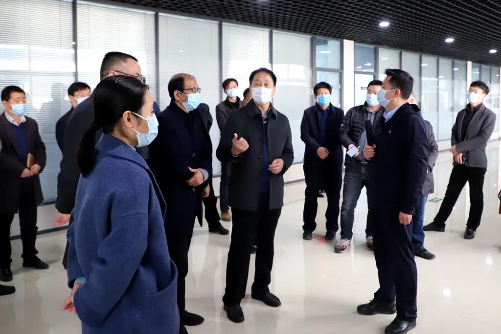 以“綠色發(fā)展”為導(dǎo)向，扎實(shí)推動(dòng)企業(yè)經(jīng)濟(jì)高質(zhì)量發(fā)展
