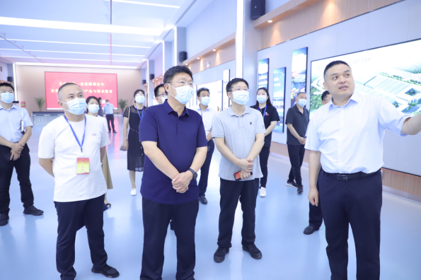 魏都區(qū)區(qū)人大常委會副主任趙永靖率調(diào)研組蒞臨萬里交科調(diào)研